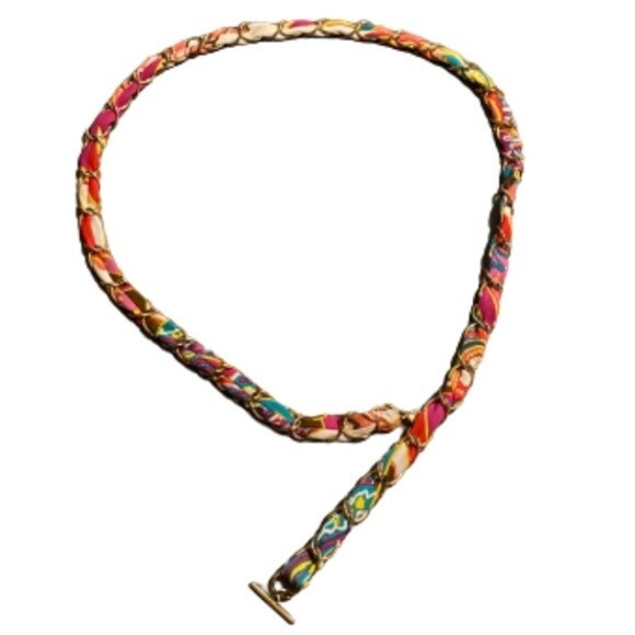 WOMEN’s MULTICOLOR TWISTED FABRIC & GOLD-TONE ROPE CHAIN ADJUSTABLE TOGGLE BELT - Picture 3 of 4
